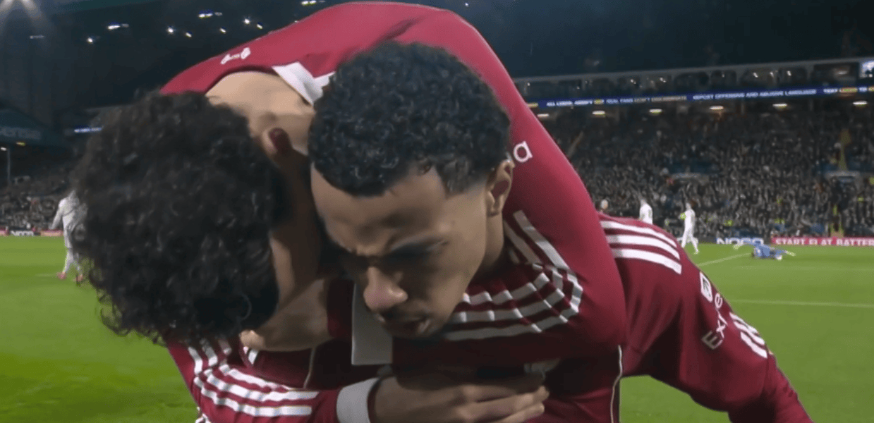 补时破门！英超神剧情：利物浦惨遭绝平，斯洛特气炸了